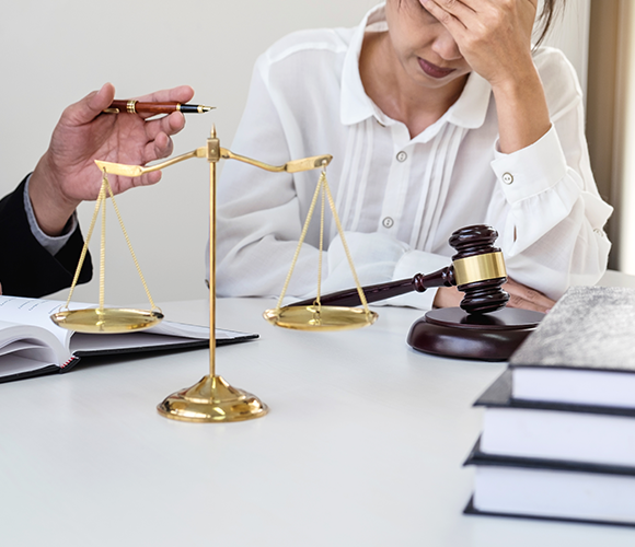 ¿Por qué elegirnos como tus abogados para disputas mercantiles en Torreón?